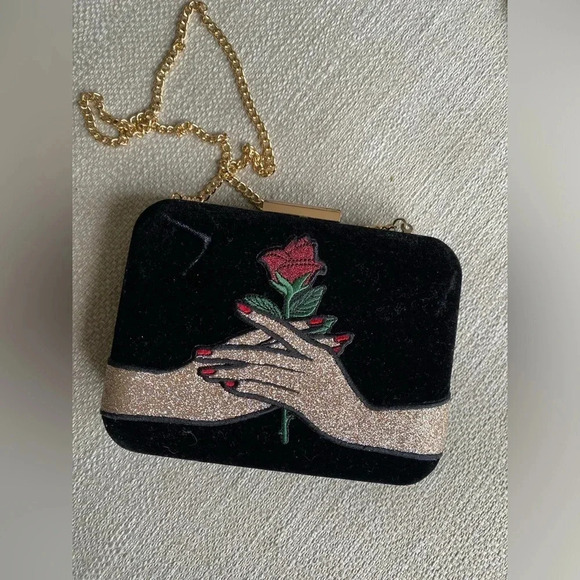 Danielle Nicole Disney Bag Sleeping Beauty Clutch Rose x Disney - Picture 2 of 9